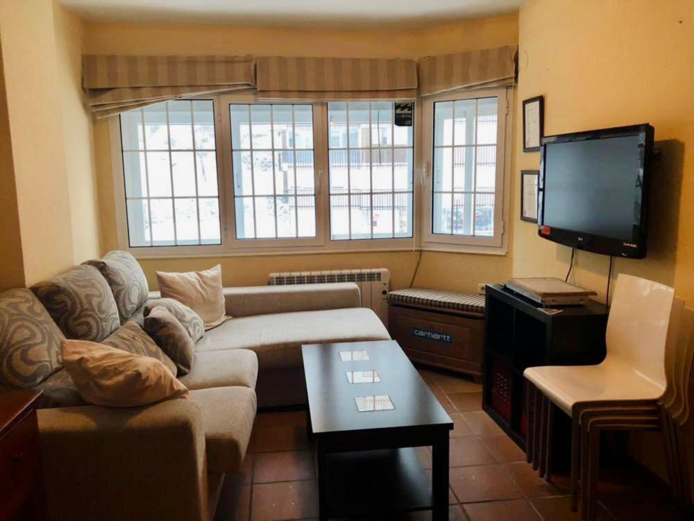 דירות Apartamento En סיירה נבדה מראה חיצוני תמונה